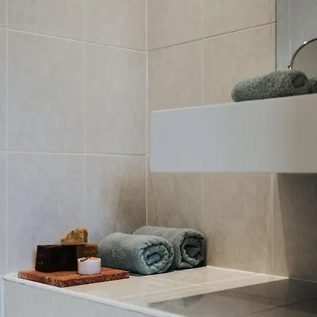 Accommodatie bij particulieren Cosy Stylish Private Along The Canal Brugge